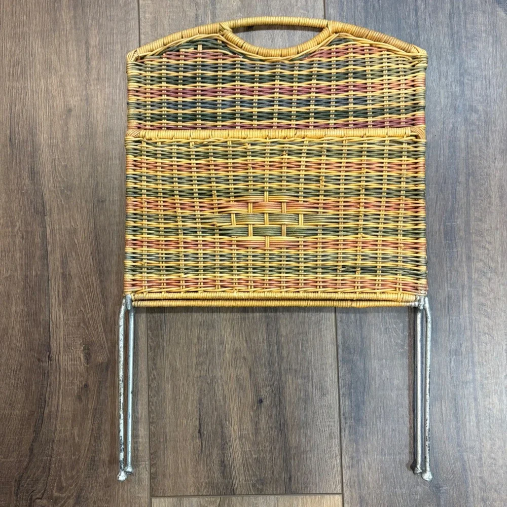 Vintage Wicker Magazine Rack Folding Metal Floor Stand Woven Boho Earth Tones